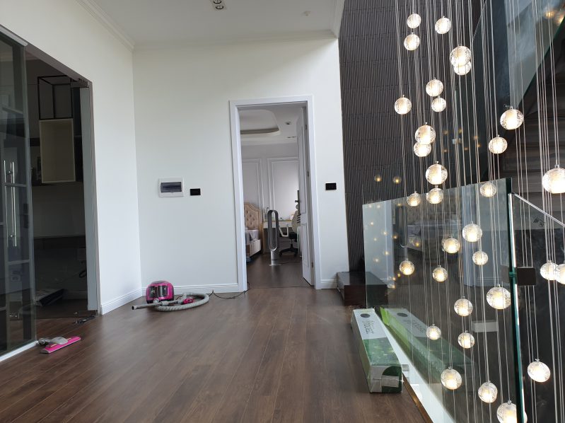 Rich Floor