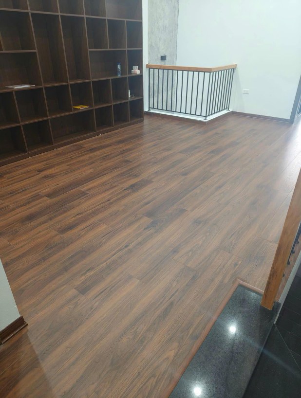 Rich Floor