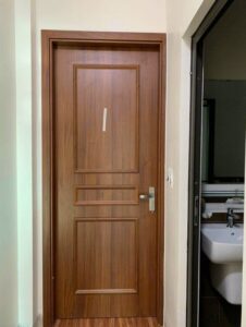 Sửa cửa nhựa composite