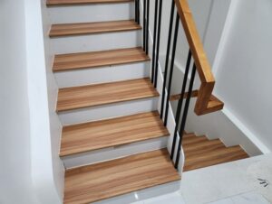 Sửa bậc cầu thang nhựa