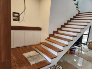 bậc cầu thang nhựa giả gỗ cho cầu thang xoắn